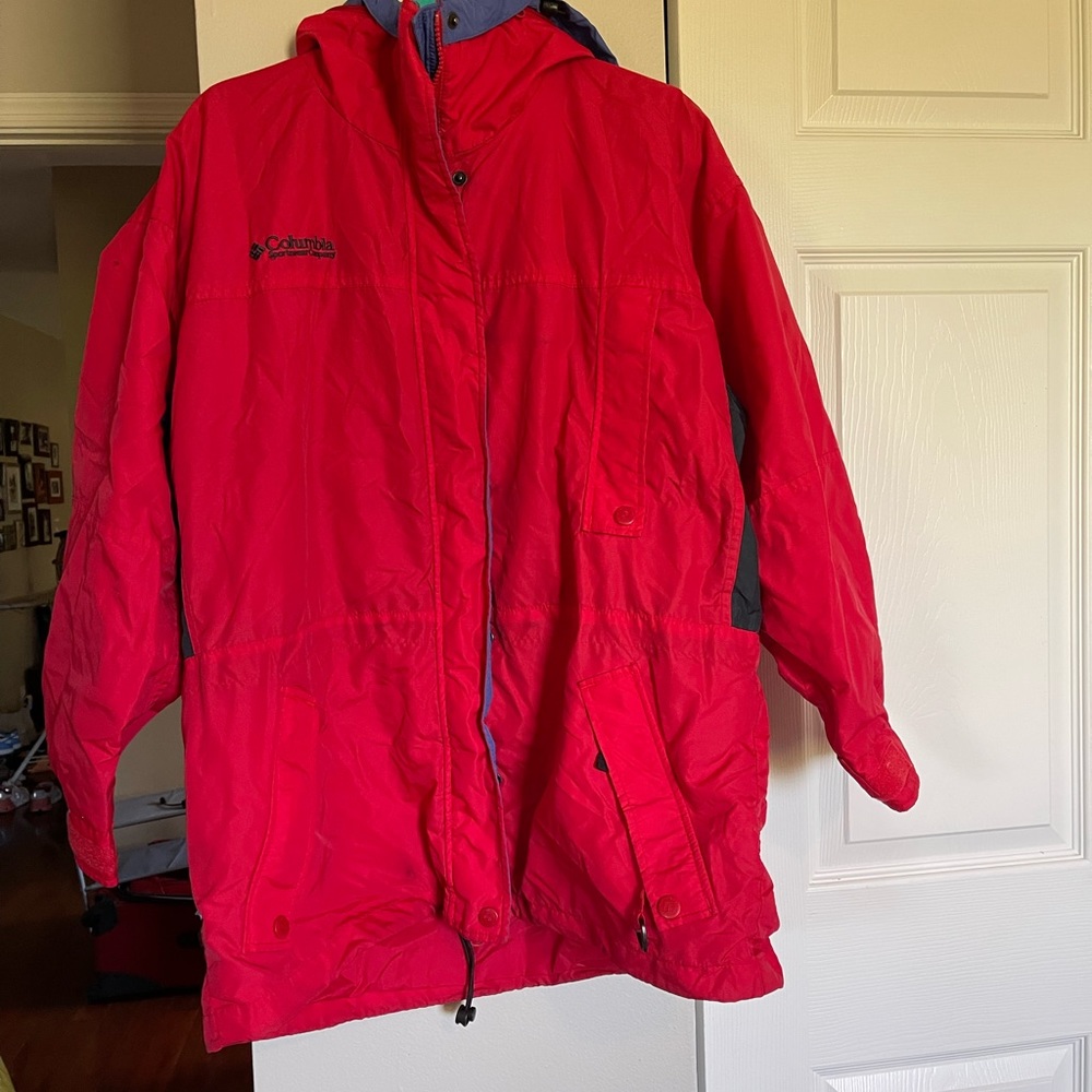 Columbia Red Winter Jacket w/Navy Blue Zip-Out Women’s Jacket L